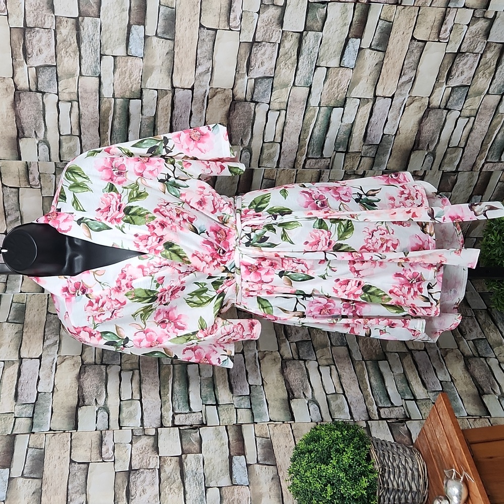Show Me Your Mumu Floral Short Robe White Pink - Picture 3 of 6